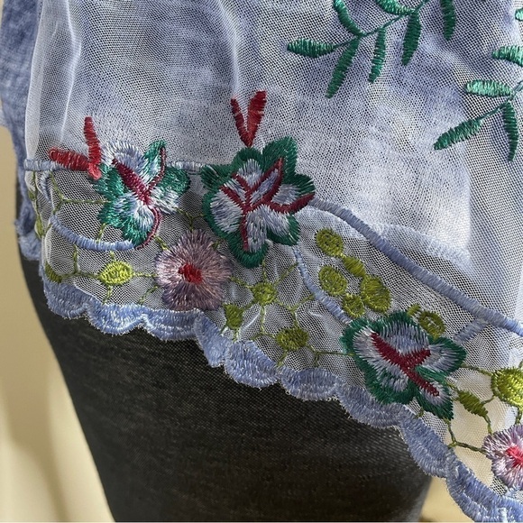 LOLA embroidered open vest NWT - Picture 5 of 7